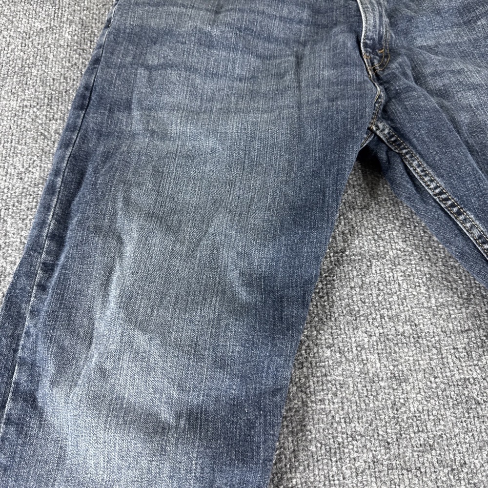 Men's Denizen from Levi's 218 Straight Distressed Blue Denim Jeans 38x 30 - Picture 3 of 13